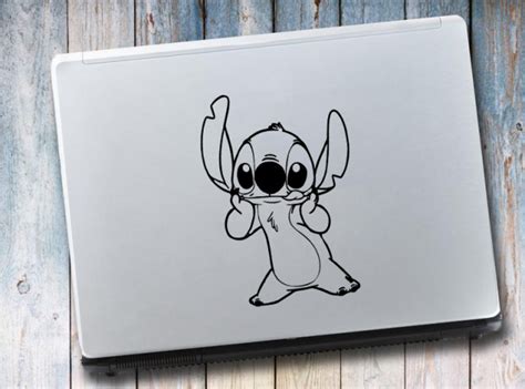 sticker pentru laptop stitch