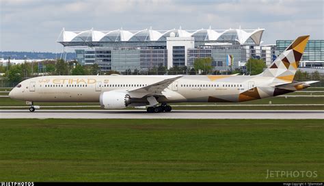 A Bmf Boeing Dreamliner Etihad Airways Tjdarmstadt