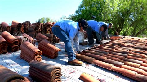 How are clay roof tiles made?