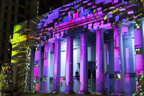 Holiday Themed Projection Mapping Display Lets Glow Sf Returns To