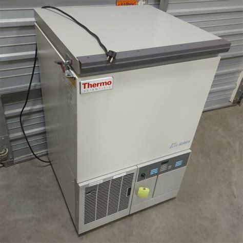 Thermo Scientific ULT 350 5 D32 Elite Chest Lab Freezer 40 3 1ft²