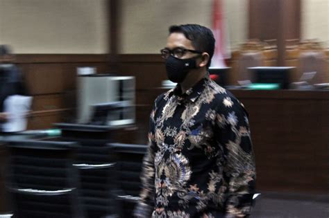 Kpk Eksekusi Ardian Noervianto Ke Lapas Sukamiskin