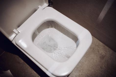 RV Toilet Issues Learn How To Troubleshoot And Repair It Yourself