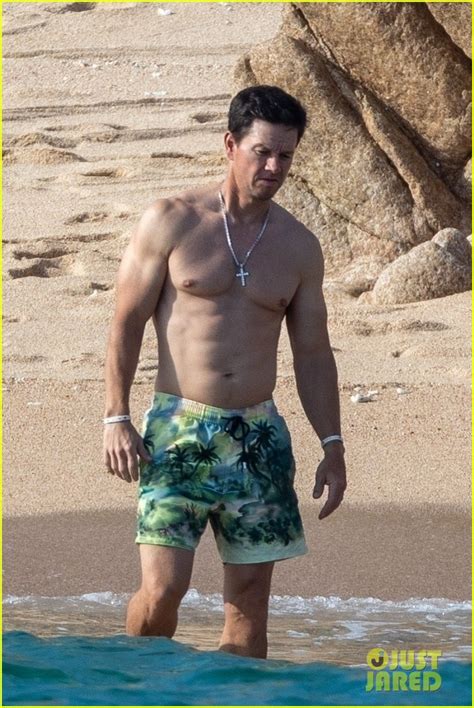 Mark Wahlberg Shows Off His Fit Physique Going Shirtless In Cabo