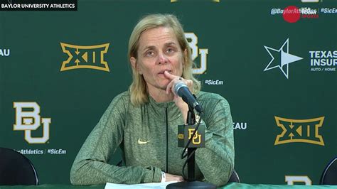 Baylor coach Kim Mulkey issues emotional apology