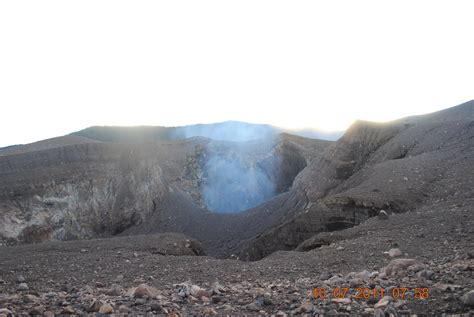 DIARY OF A SMALL HIKER: Mount Marapi