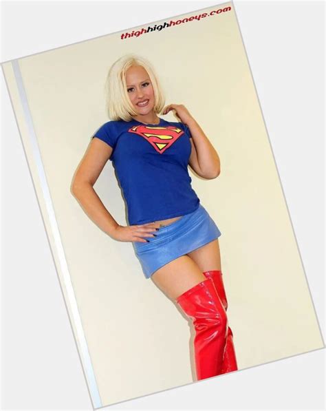 7 Hot Sexy Terri Hawkes Bikini Pics