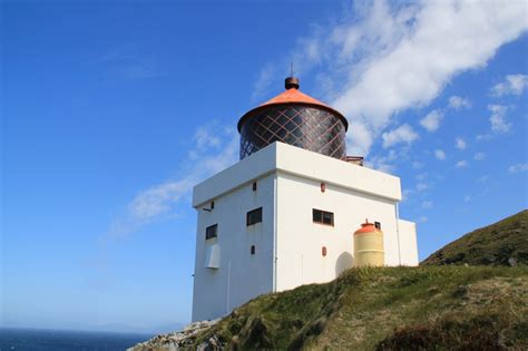 Iceland's Pridrangar Lighthouse Is A Must-See Maritime Landmark - Maxim