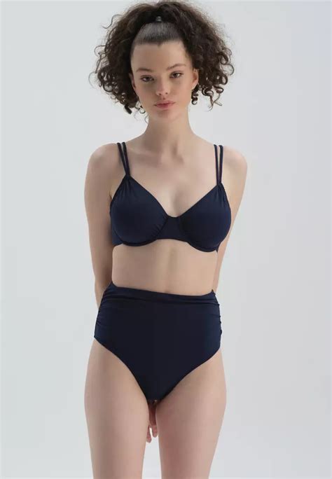 Buy DAGİ Navy Blue Bikini Top Plain Underwire Bra Removable Padding