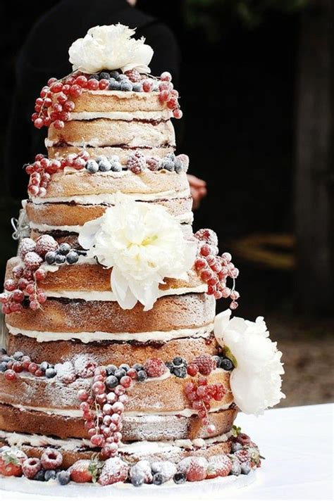 Naked Cake Blumen Beeren Punderzucker Amazing Wedding Cakes Simple