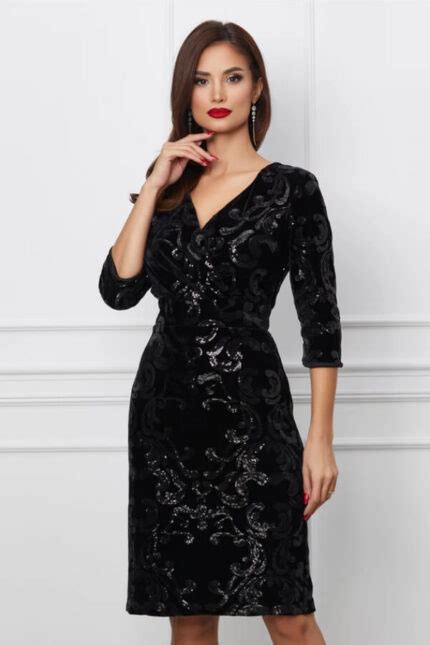 Rochie Eleganta Din Catifea Cu Broderie Rochii Catifea