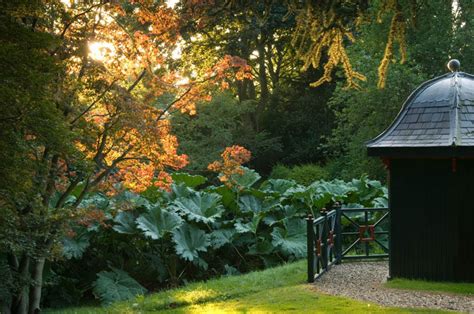 Cottesbrooke Hall & Gardens