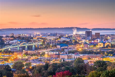 Dusk View Chattanooga Tennessee Skyline Illuminated Buildings Bridges ...