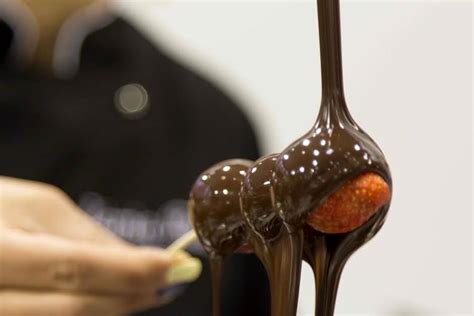 Chocomoments Sul Lago Maggiore Torna La Festa Del Cioccolato Artigianale