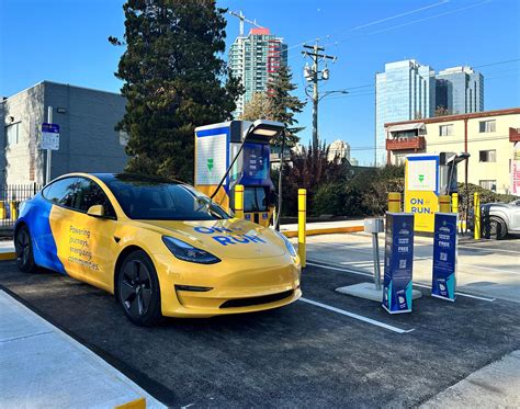 On The Run Convenience Store Burnaby Bc Ev Station