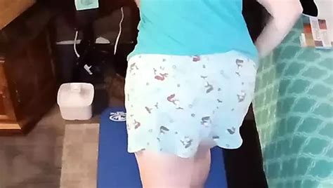 Morning Naked Yoga With Hot Mature Amateur Porn Feat Momma Vee By Faphouse Xhamster