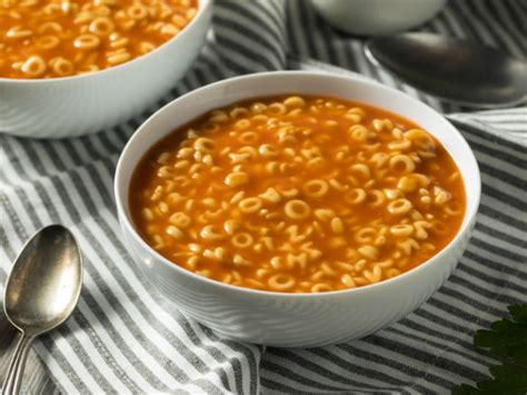 Cómo hacer sopa de fideo caldosa en 20 minutos