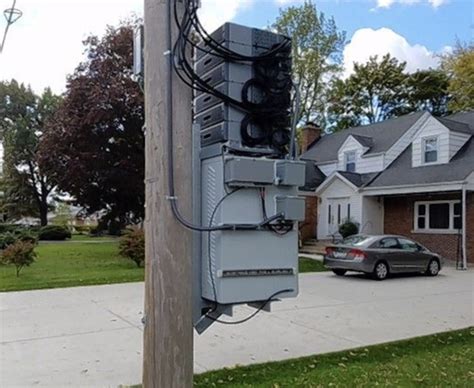 5g cell towers can be installed in Florida front yards - Welcome To The ...