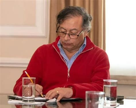 Presidente Gustavo Petro aumentó aprobación según nueva encuesta Invamer