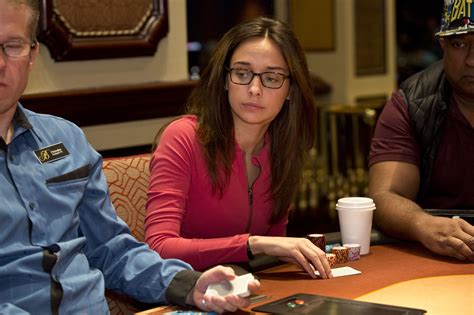 Marle Cordeiro Applies the Heat on the River Main Tour WPT Five Diamond ...