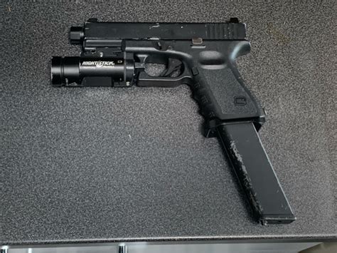 Glock 19 Extended Clip