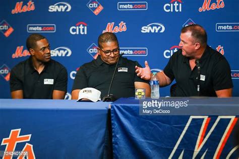 Prior Roberto Clemente Award winners speak to the media on Clemente ...