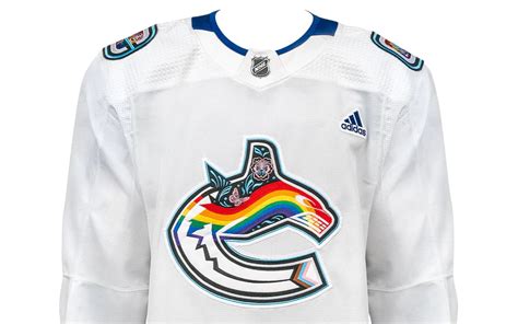 Vancouver Canucks winger Andrei Kuzmenko won’t wear Pride warm-up ...