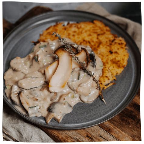 Seitan Geschnetzeltes Mit Kartoffelroesti Tofu Nagel