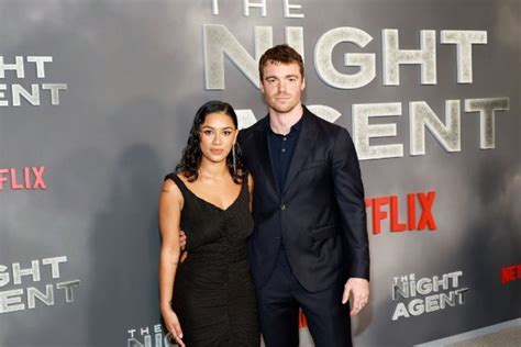 El Agente Nocturno Gabriel Basso Y Luciane Buchanan Son Pareja As