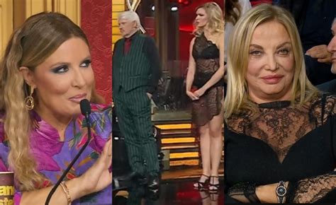 Ballando Con Le Stelle Simona Izzo E Selvaggia Lucarelli Ai Ferri Corti