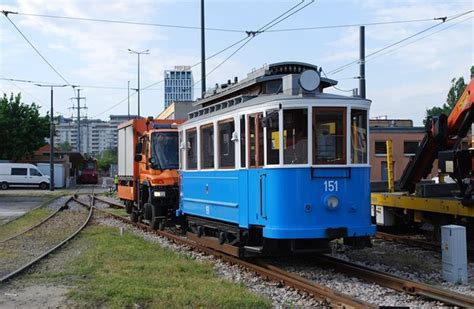 Zabytkowy tramwaj z Krakowa spędzi wakacje w stolicy Transport Publiczny