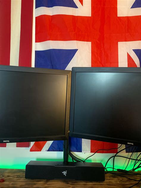 Help pls : r/battlestations