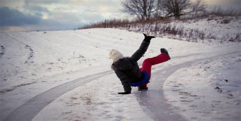 Por qué resbala el hielo Un misterio de la física que ha suscitado