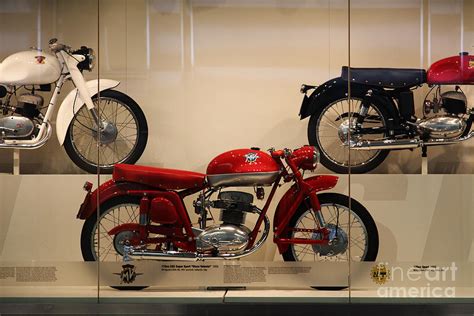 Classic Italian Motorcycles Agusta Mv Cc Css Super Sport