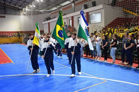 Emoção e alegria marcam a abertura oficial dos Jogos Escolares em São