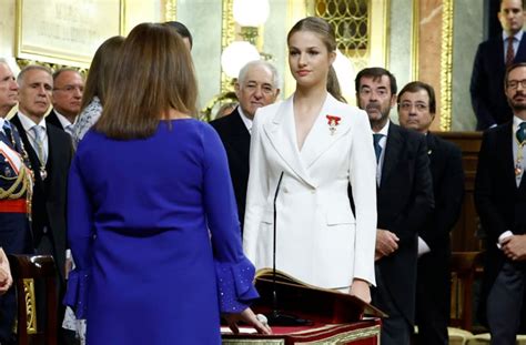 La princesa Leonor jura la Constitución en un solemne e histórico acto