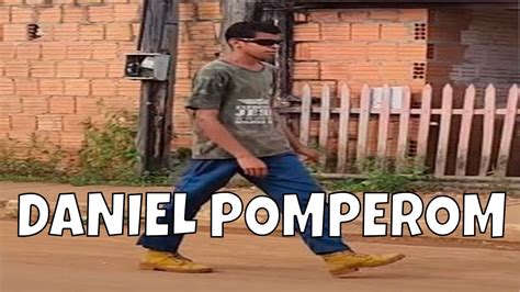 Daniel Pomperom Memes Menino Andando Na Rua Youtube