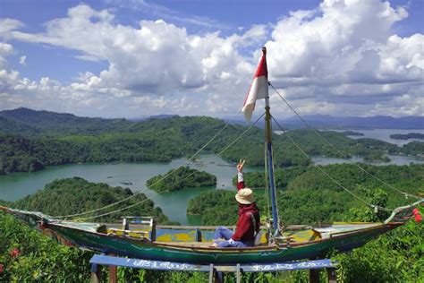 30 Rekomendasi Tempat Wisata Di Banjarmasin Yang Hits Dan Populer