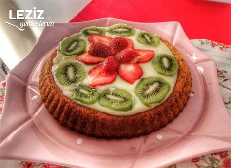 Tart Kalıbında Meyveli Pasta Leziz Yemeklerim