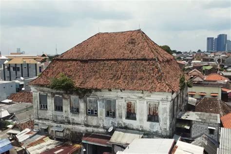 Misteri Surabaya Rumah Hantu Kupang Yang Dikitari Makam Jadi Langganan