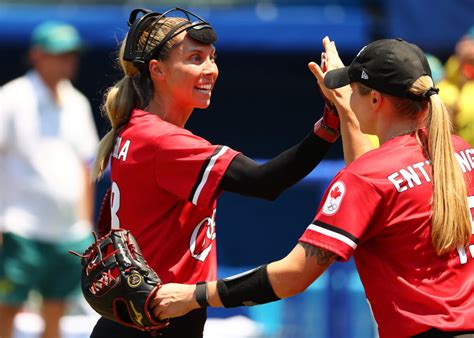 Olympics | Softball battle for gold looks down to Japan, U.S., Canada | amNewYork