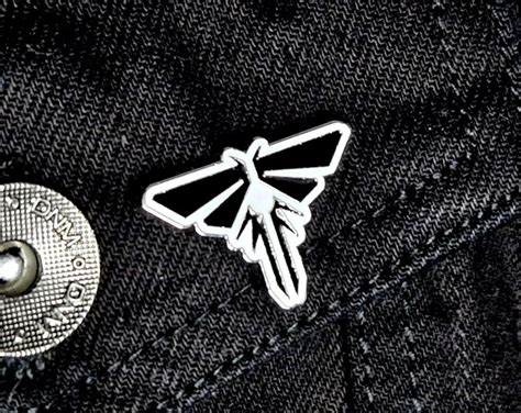 The Last Of Us Firefly Emblem Endure Survive Playstation Pin Badge Etsy