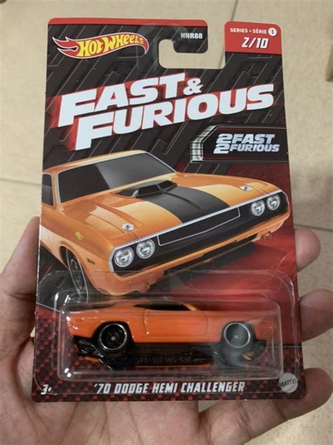 Hot wheels Fast and Furious 2Fast 2Furious 70 Dodge Hemi Challenger ลอพลาสตก รถสวย แพคสวย