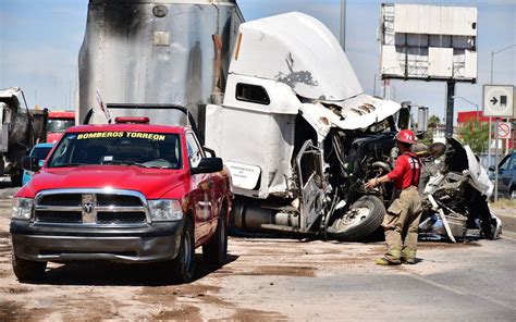 Aparatoso accidente en Periférico deja un lesionado de gravedad El