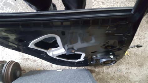 Renault Clio Mk Passenger Nsr Rear Door Black Tegne Damaged