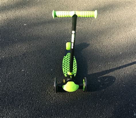 Yvolution Y Glider Refresh Deluxe Child Scooter Review | Newcastle ...
