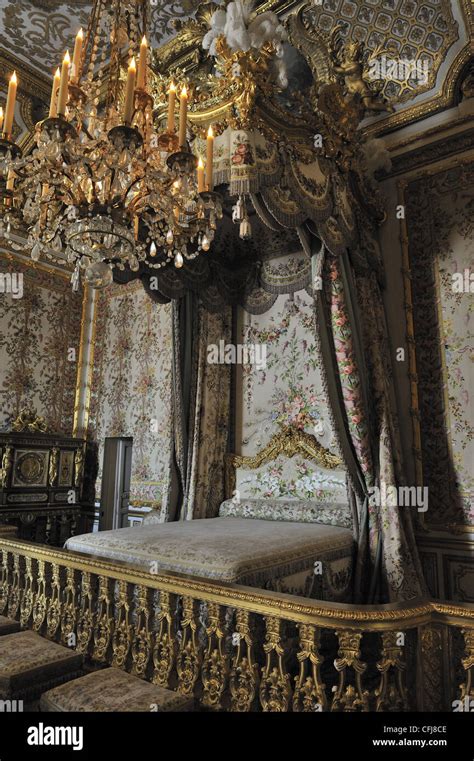 Marie Antoinettes Bed In The Palace Of Versailles The Queen S Stock