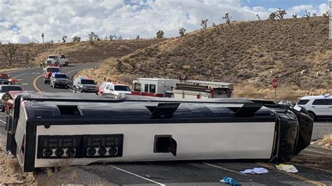 Grand Canyon Bus Crash At Least One Killed Dozens Injured Cnn