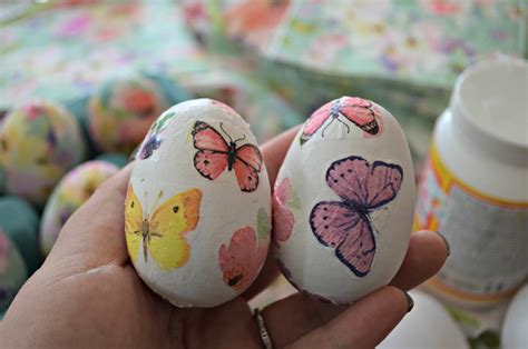 Easy Decoupage Easter Eggs Make Fun And Festive Decor Hip2save