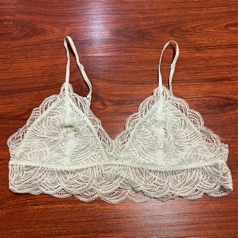 Mint Aritzia Talula Lace Bralette Bralette Lace Depop